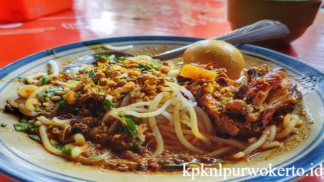 Menyelami Cita Rasa Laksa Tangerang